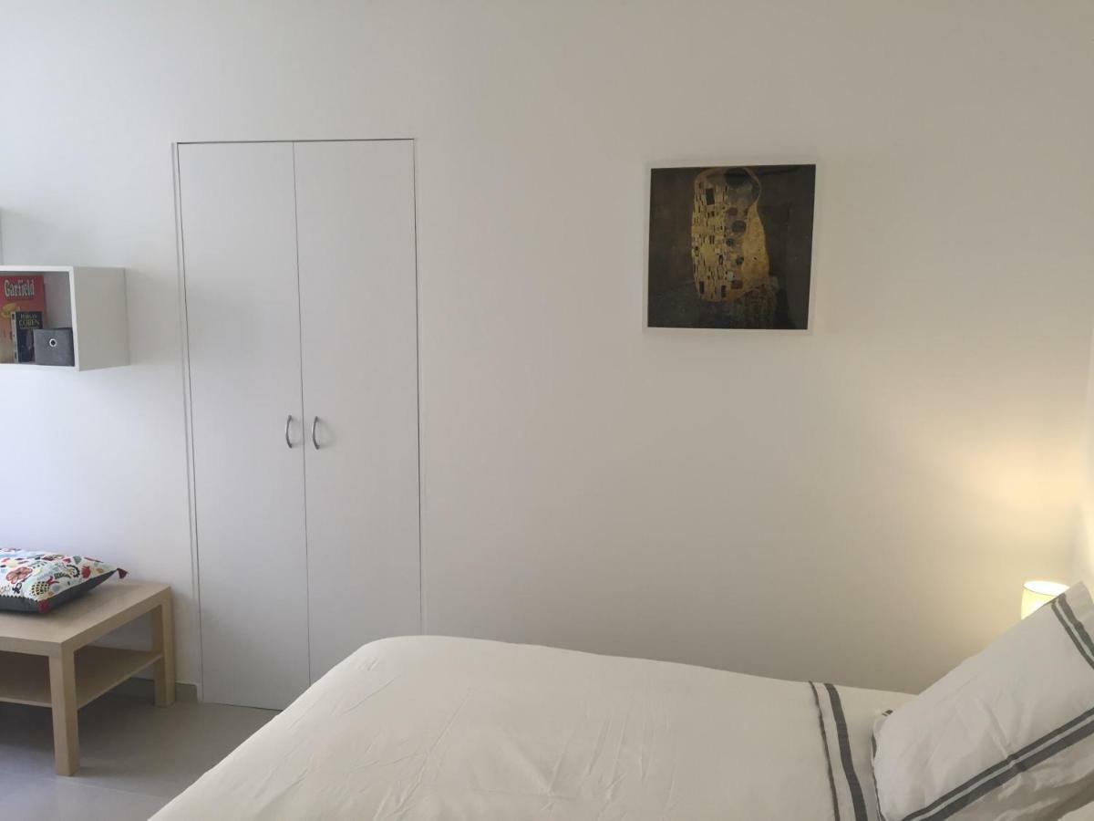 Menton 2 Pieces Climatise A Cote De La Plage Rue Palmaro Eksteriør billede